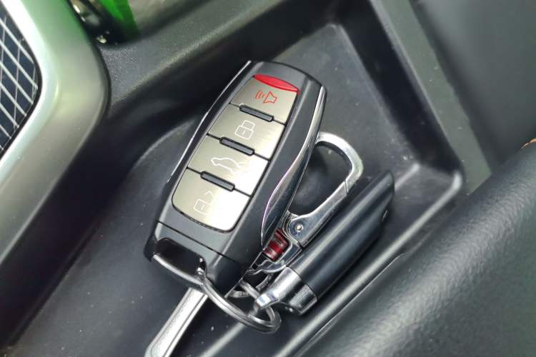 Used Haval LHERY 2022 Jingxiang Edition 1.5T Copper Rabbit Interior 1