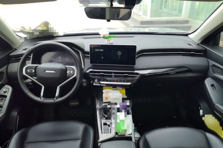 Used Haval LHERY 2022 Jingxiang Edition 1.5T Copper Rabbit Interior 2