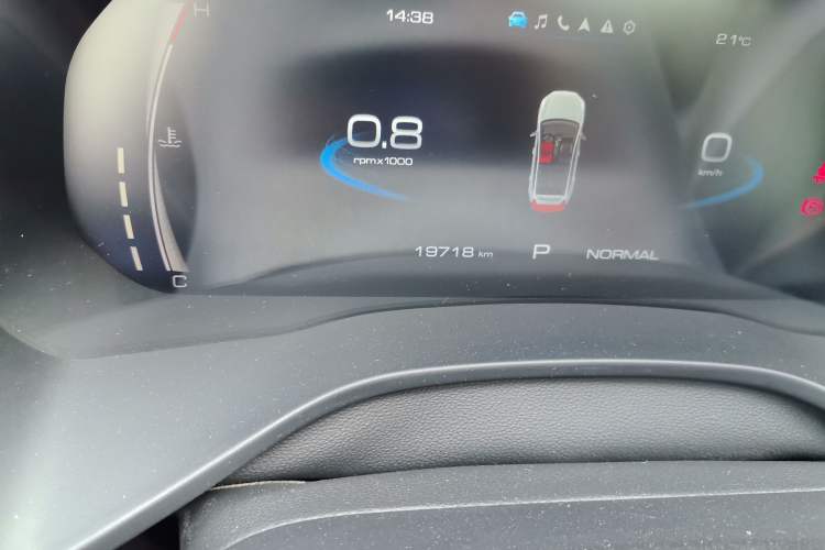 Used Haval LHERY 2022 Jingxiang Edition 1.5T Copper Rabbit Odometer Close Up