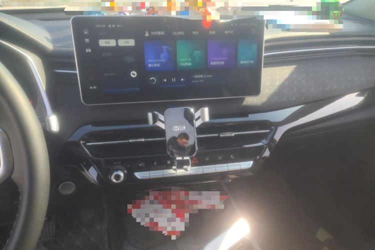 Used Haval LHERY 2022 Jingxiang Edition 1.5T Copper Rabbit Audio And AC Panel