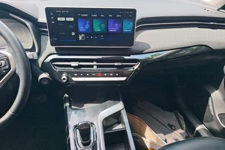 Used Haval LHERY 2022 Jingxiang Edition 1.5T Copper Rabbit Audio And AC Panel