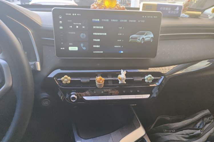 Used Haval LHERY 2022 Jingxiang Edition 1.5T Copper Rabbit Audio And AC Panel