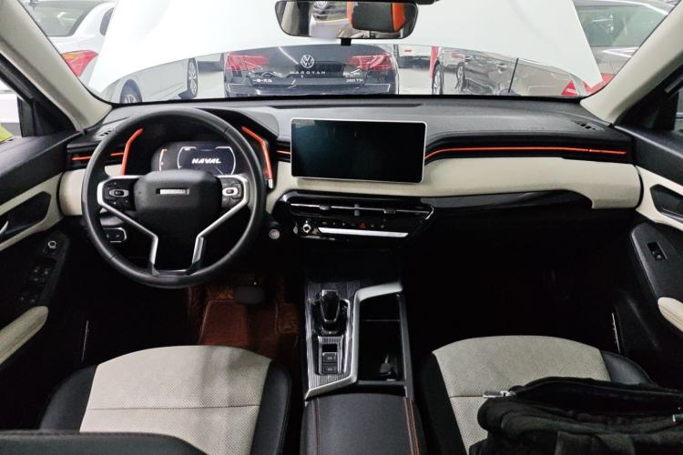 Used Haval LHERY 2022 1.5L DHT King Rabbit Center Console