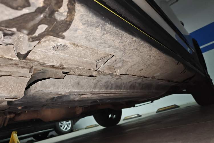 Used Haval LHERY 2022 Jingxiang Edition 1.5T Copper Rabbit Chassis Front Left