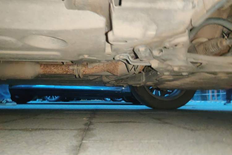 Used Haval LHERY 2022 Jingxiang Edition 1.5T Copper Rabbit Chassis Front Right