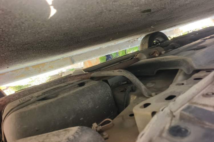 Used Haval LHERY 2022 Jingxiang Edition 1.5T Copper Rabbit Chassis Rear Left