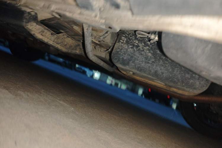 Used Haval LHERY 2022 Jingxiang Edition 1.5T Copper Rabbit Chassis Rear Left