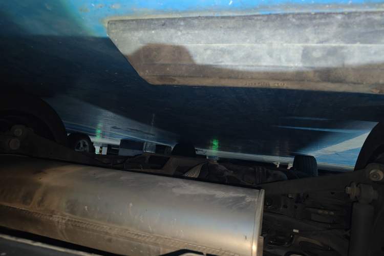 Used Haval LHERY 2022 Jingxiang Edition 1.5T Copper Rabbit Chassis Rear