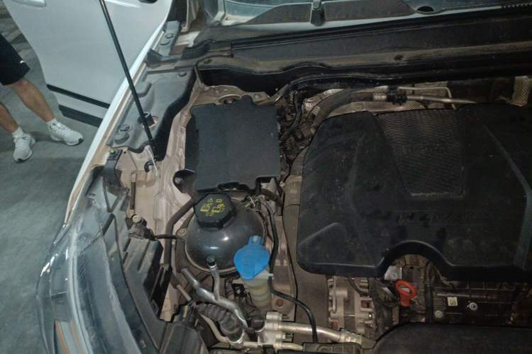 Used Haval LHERY 2022 Jingxiang Edition 1.5T Brass Rabbit Engine Bay Right