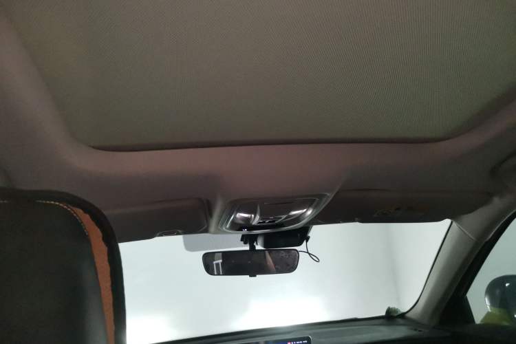 Used Haval LHERY 2022 Jingxiang Edition 1.5T Copper Rabbit Headliner