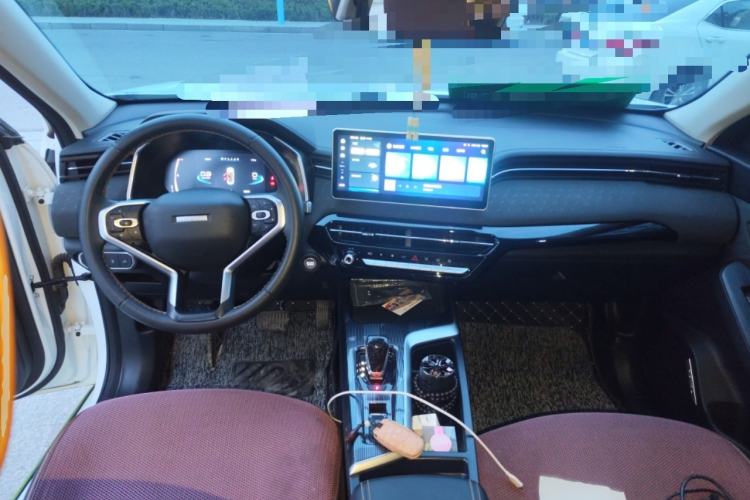 Used Haval LHERY 2022 Jingxiang Edition 1.5T Copper Rabbit Interior 2