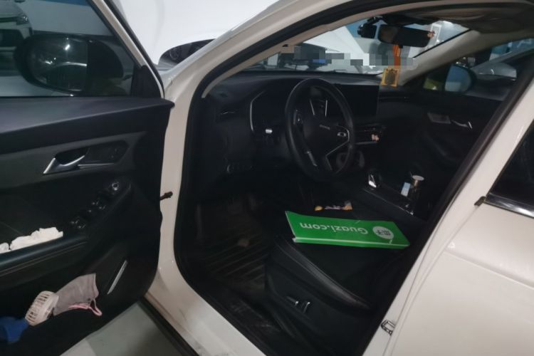 Used Haval LHERY 2022 Jingxiang Edition 1.5T Copper Rabbit Interior 3