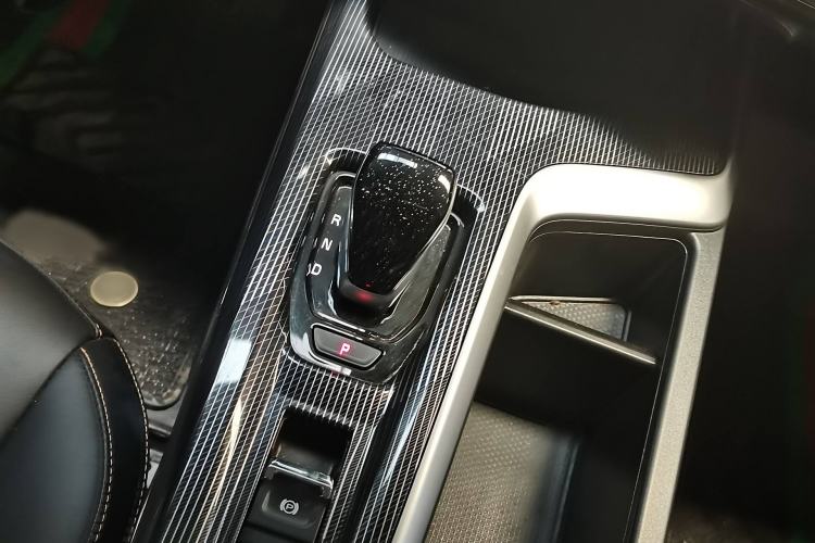 Used Haval LHERY 2022 Jingxiang Edition 1.5T Copper Rabbit Interior 4