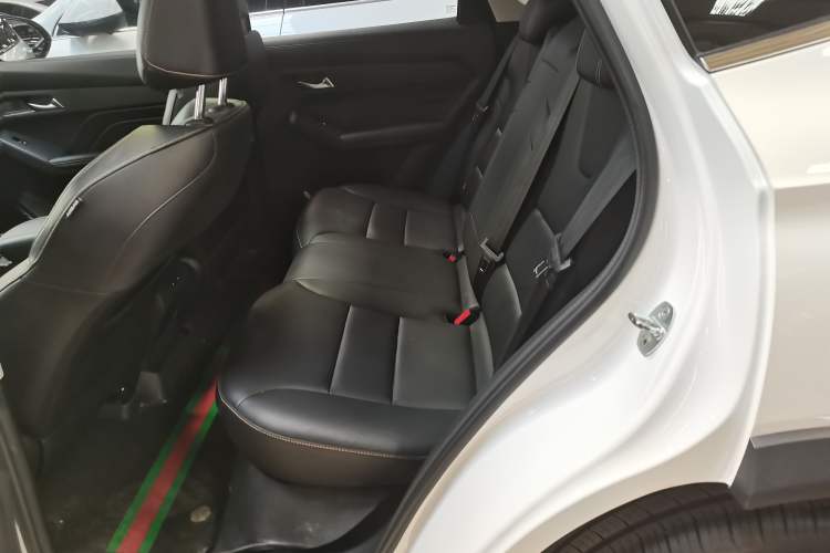 Used Haval LHERY 2022 Jingxiang Edition 1.5T Copper Rabbit Interior 6