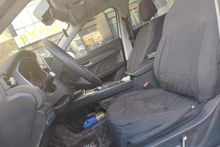Used Haval LHERY 2022 Jingxiang Edition 1.5T Copper Rabbit Left Front Seat