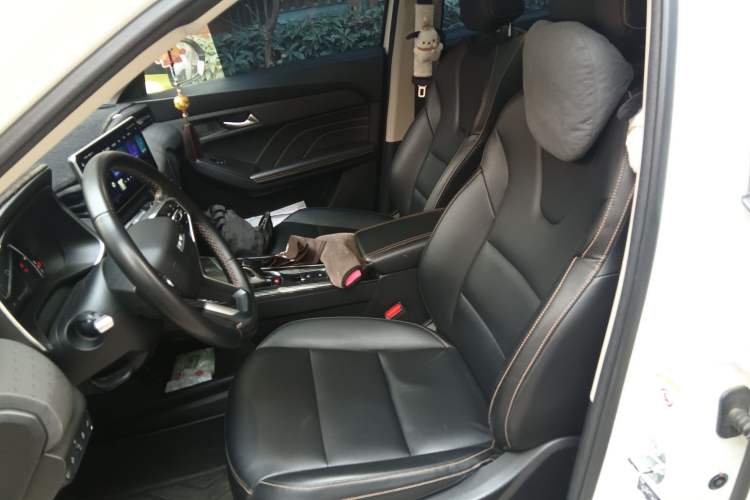 Used Haval LHERY 2022 Jingxiang Edition 1.5T Copper Rabbit Left Front Seat