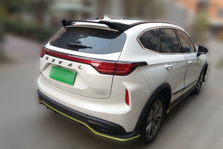 Used Haval LHERY 2022 Jingxiang Edition 1.5T Copper Rabbit Rear Right 45 Deg