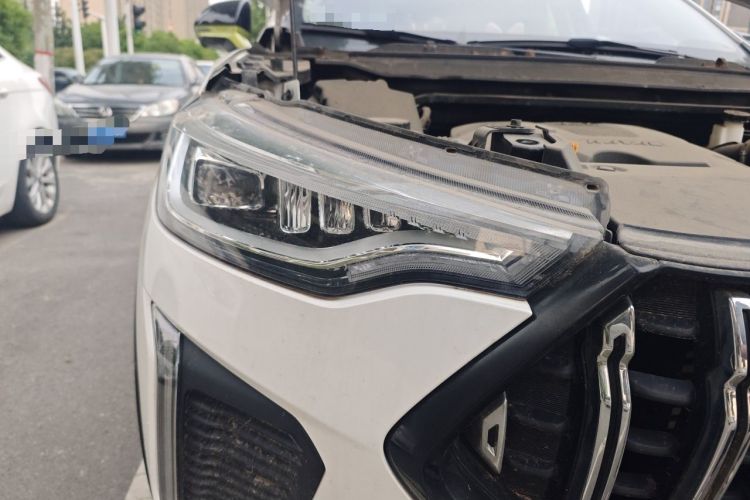 Used Haval LHERY 2022 Jingxiang Edition 1.5T Copper Rabbit Right Front Headlight