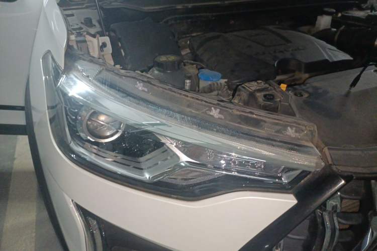 Used Haval LHERY 2022 Jingxiang Edition 1.5T Brass Rabbit Right Front Headlight