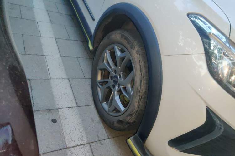 Used Haval LHERY 2022 Jingxiang Edition 1.5T Copper Rabbit Right Front Wheel Hub