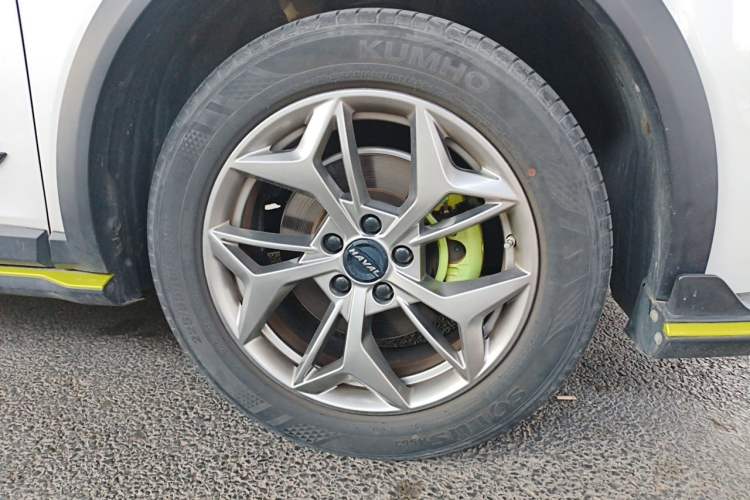 Used Haval LHERY 2022 Jingxiang Edition 1.5T Brass Rabbit Right Front Wheel Hub