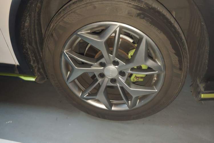 Used Haval LHERY 2022 Jingxiang Edition 1.5T Copper Rabbit Right Front Wheel Hub