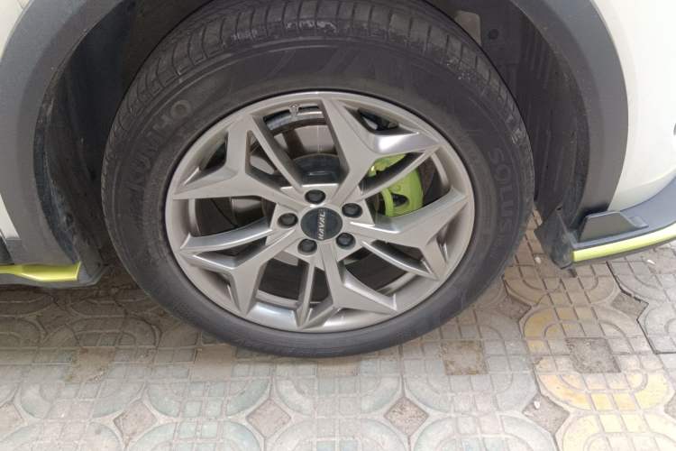 Used Haval LHERY 2022 Jingxiang Edition 1.5T Copper Rabbit Right Front Wheel Hub