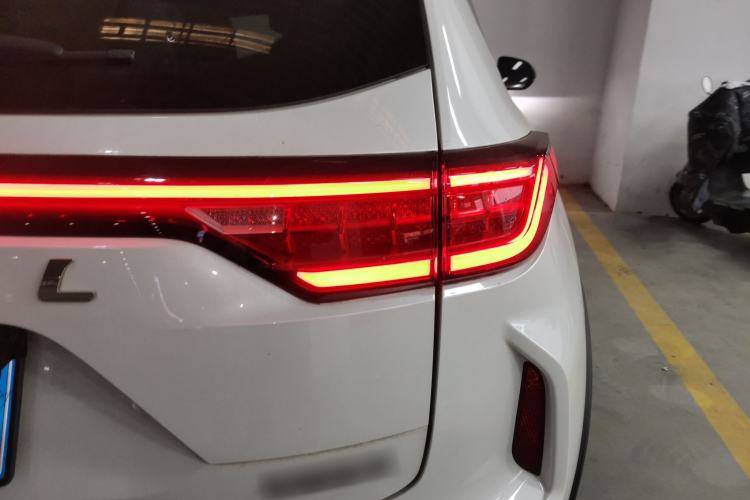 Used Haval LHERY 2022 Jingxiang Edition 1.5T Copper Rabbit Right Rear Taillight