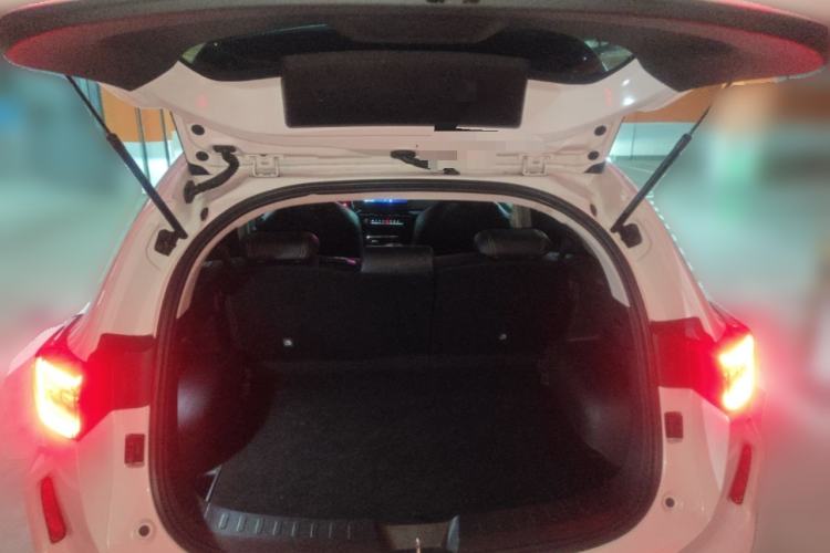 Used Haval LHERY 2022 Jingxiang Edition 1.5T Copper Rabbit Trunk