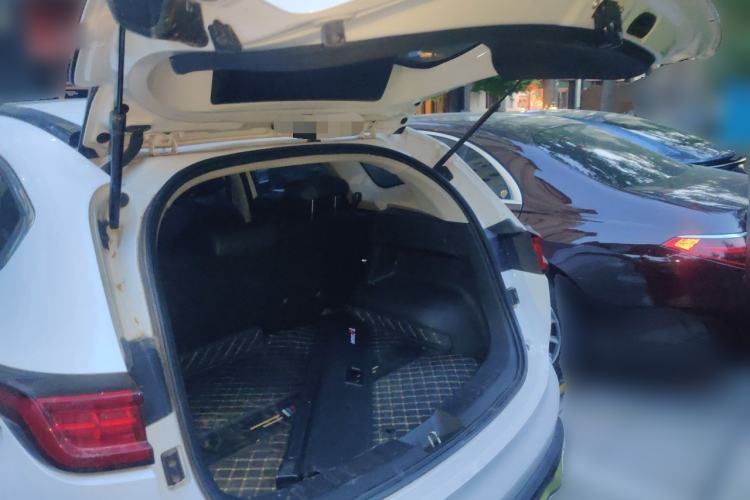 Used Haval LHERY 2022 Jingxiang Edition 1.5T Copper Rabbit Trunk