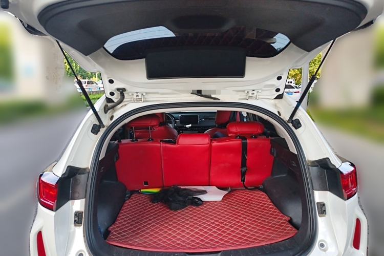 Used Haval LHERY 2022 Jingxiang Edition 1.5T Brass Rabbit Trunk