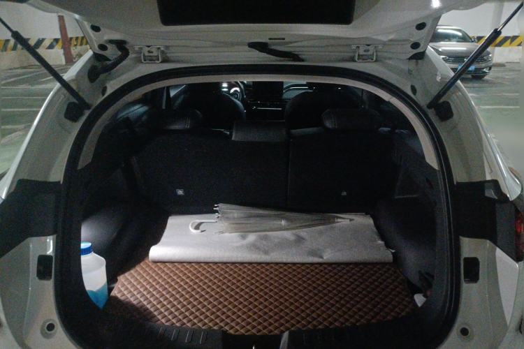 Used Haval LHERY 2022 Jingxiang Edition 1.5T Brass Rabbit Trunk