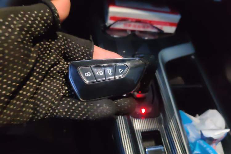 Used Haval LHERY 2022 Jingxiang Edition 1.5T Copper Rabbit Vehicle Key