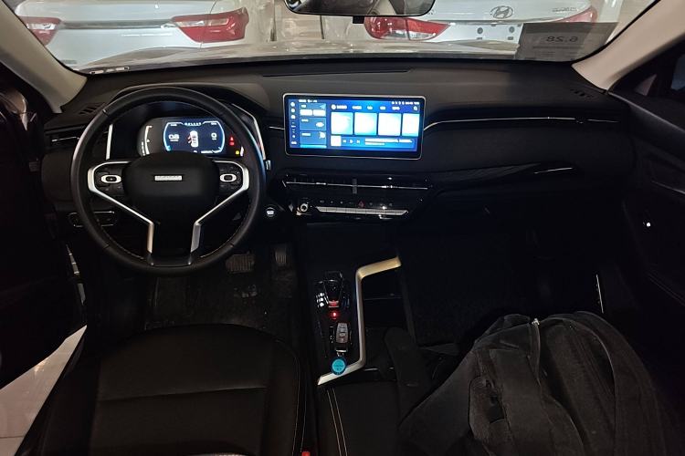 Used Haval LHERY 2023 1.5T Excellence Edition Center Console