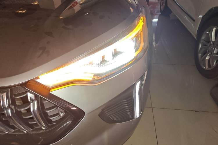Used Haval LHERY 2023 1.5T Excellence Edition Left Front Headlight