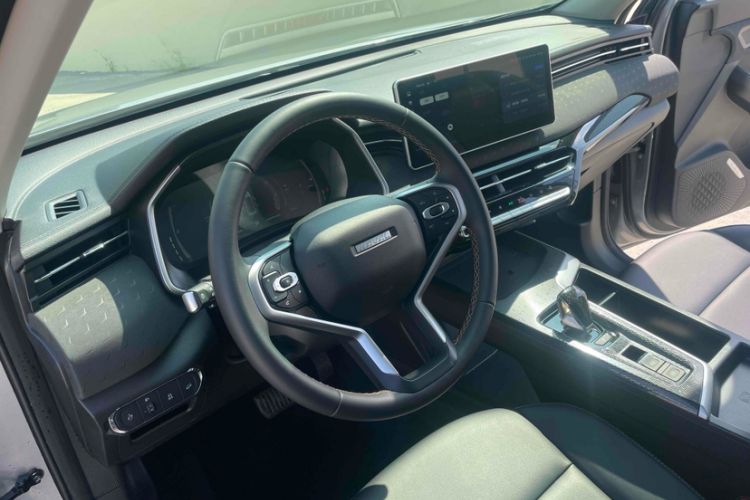 Used Haval LHERY 2023 1.5T Excellence Edition Interior 5
