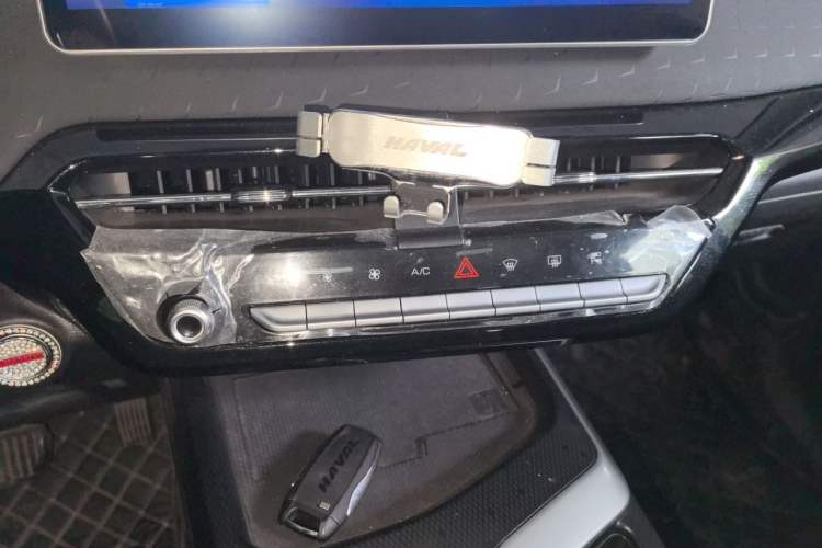 Used Haval LHERY 2023 1.5T Excellence Edition Audio And AC Panel