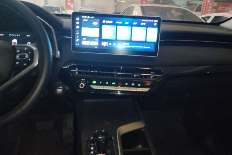 Used Haval LHERY 2023 1.5T Excellence Edition Audio And AC Panel