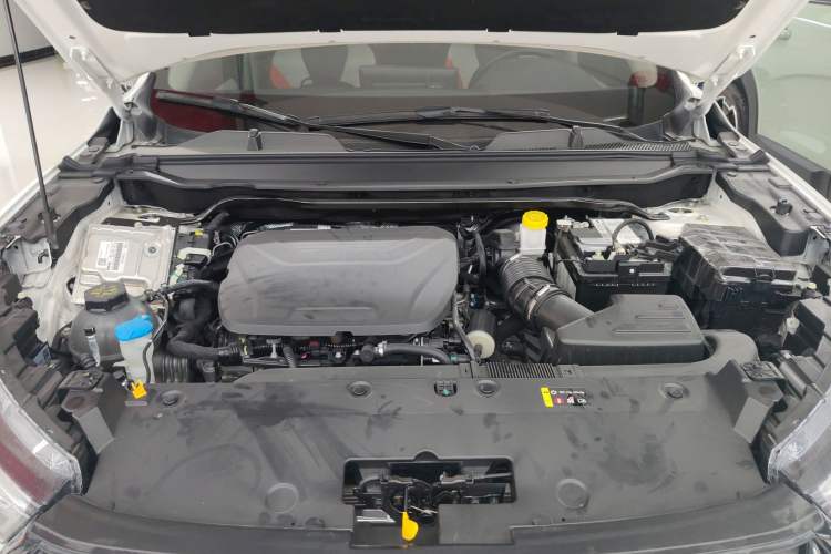 Used Haval LHERY 2023 1.5T Dynamic Version Engine Bay