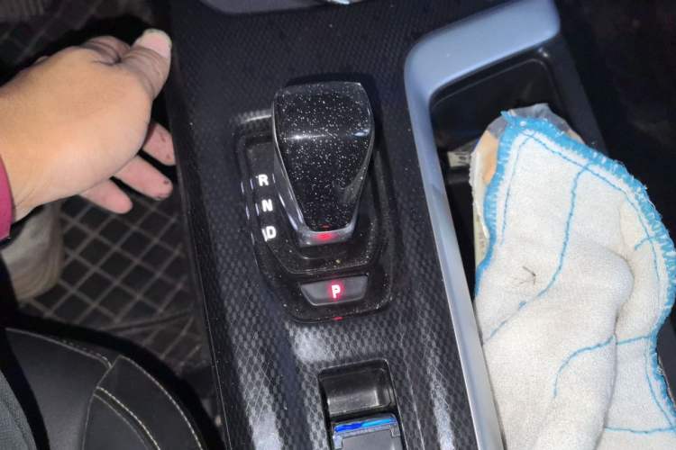 Used Haval LHERY 2023 1.5T Excellence Edition Gear Lever