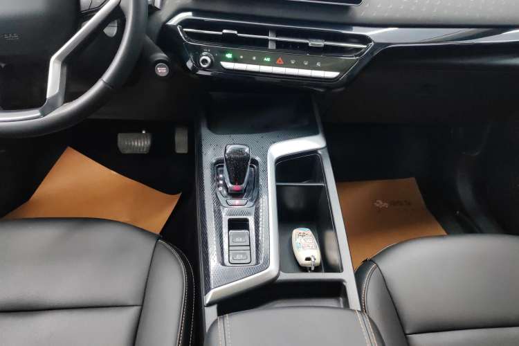 Used Haval LHERY 2023 1.5T Excellence Edition Gear Lever