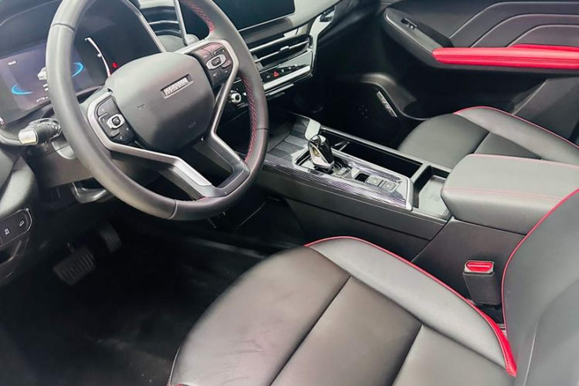 Used Haval LHERY 2023 1.5T Dynamic Version Interior 2