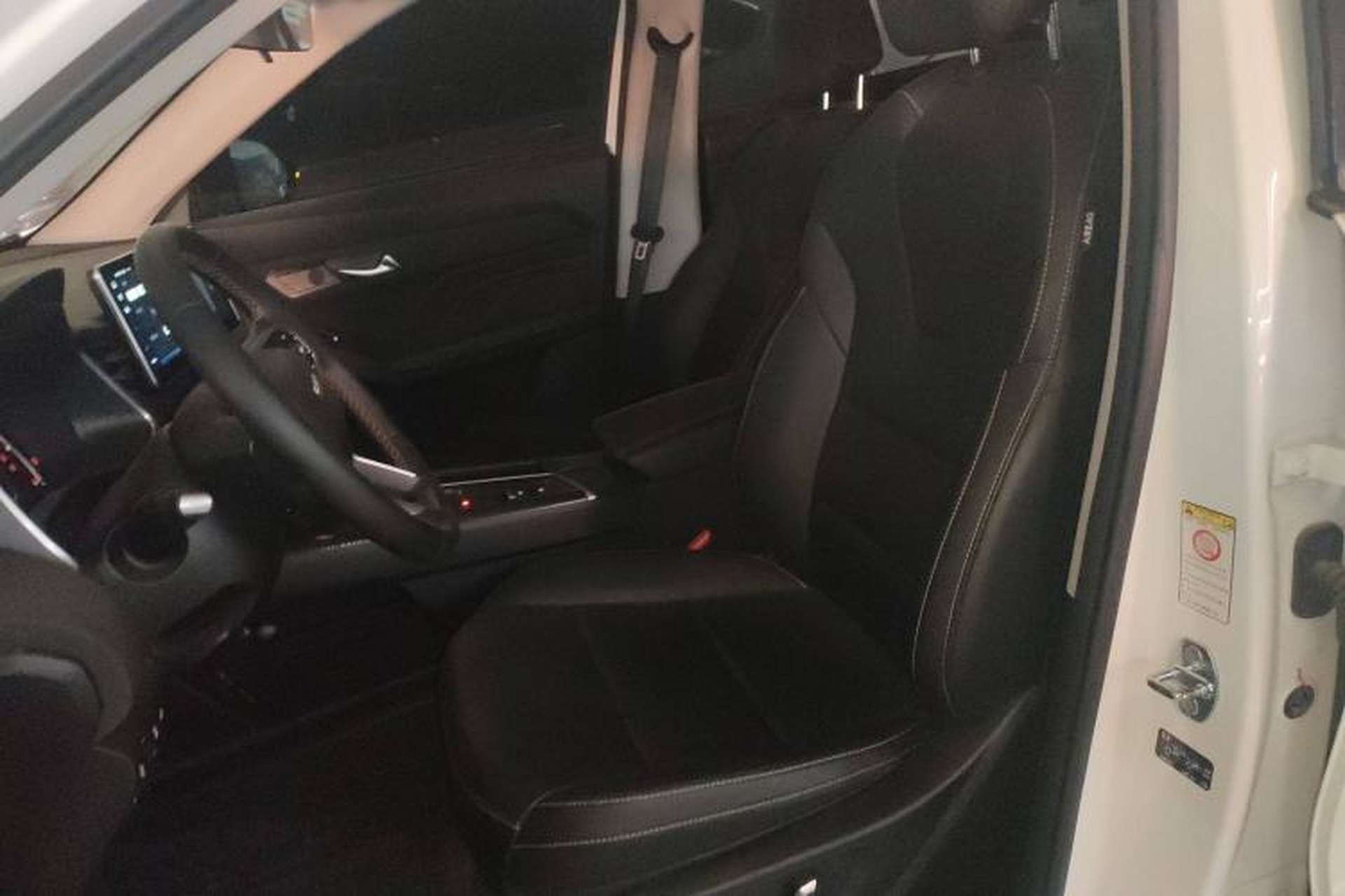Used Haval LHERY 2023 1.5T Excellence Edition Left Front Seat