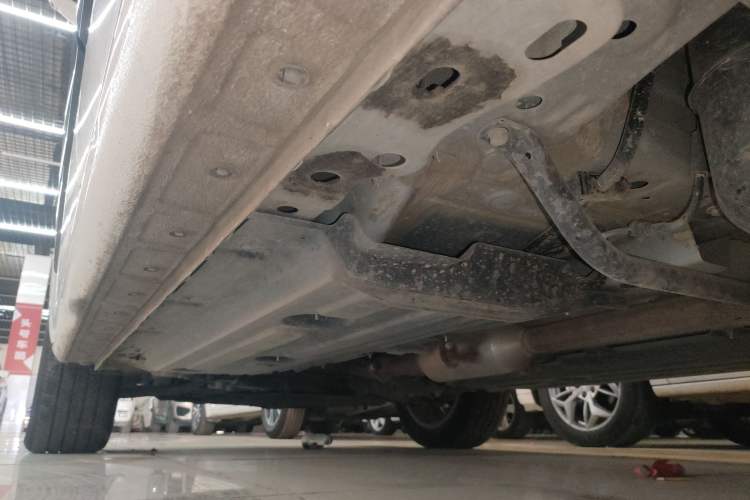 Used Haval LHERY 2023 1.5T Excellence Edition Left Side Sill