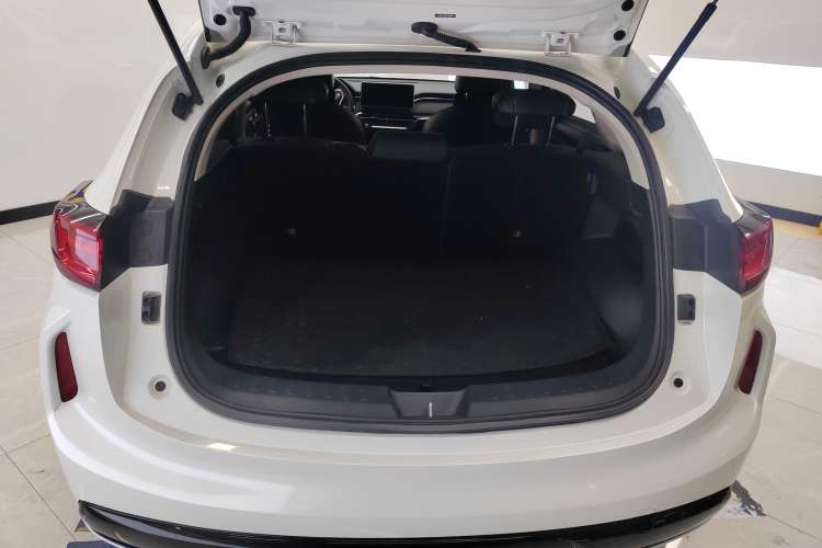 Used Haval LHERY 2023 1.5T Excellence Edition Trunk