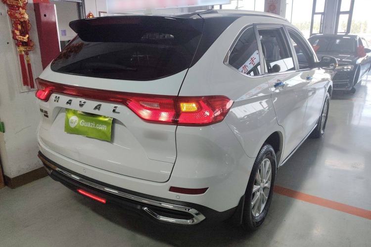 Used Haval M6 2021 PLUS 1.5T DCT Luxury Smart Connectivity Model Exterior 5