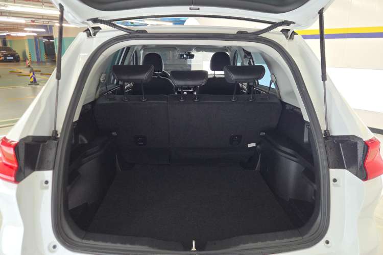 Used Haval M6 2023 PLUS 1.5T Manual Luxury Smart Connectivity Model Trunk