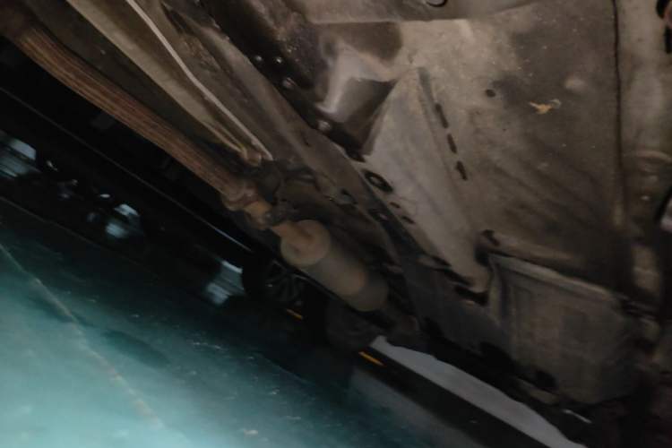 Used Haval M6 2017 1.5T Automatic Two-Wheel Drive Elite Model Chassis Front Left