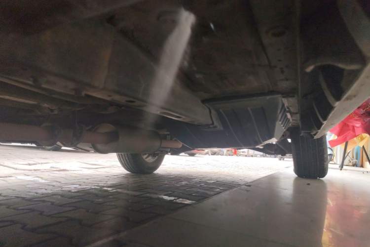 Used Haval M6 2017 1.5T Manual Two-Wheel Drive Elite Model Chassis Front Left