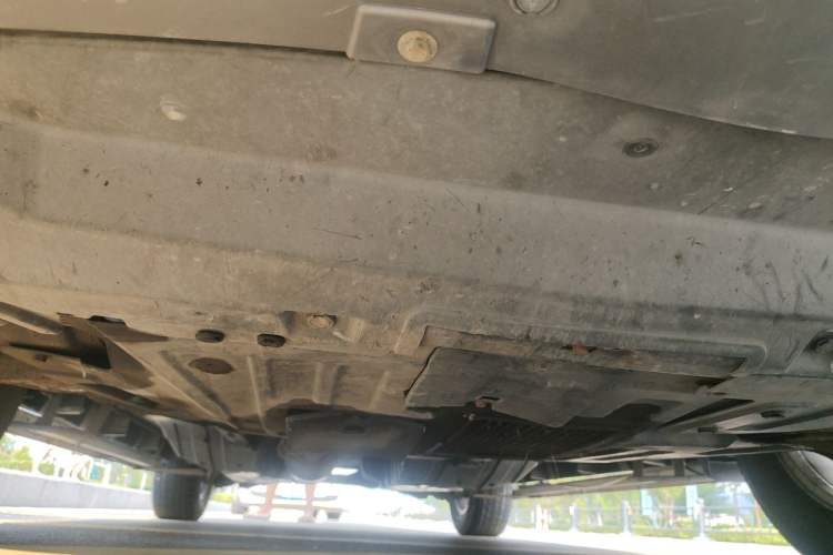Used Haval M6 2017 1.5T Automatic Two-Wheel Drive Elite Model Chassis Front